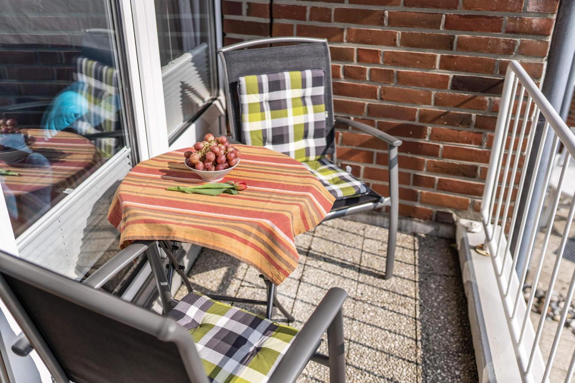 Urlaub Mit Ostseeblick, Schwimmbad, Sauna & Direkte Strandlage Kronsgaard Eksteriør billede